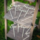 10 MARQUE-TABLES SUR PIC EN BOIS 23CM