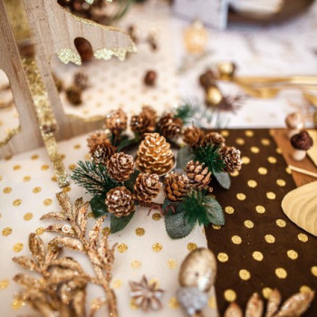 ROND DE SERVIETTE SAPIN, POMMES DE PIN PAILLETTES